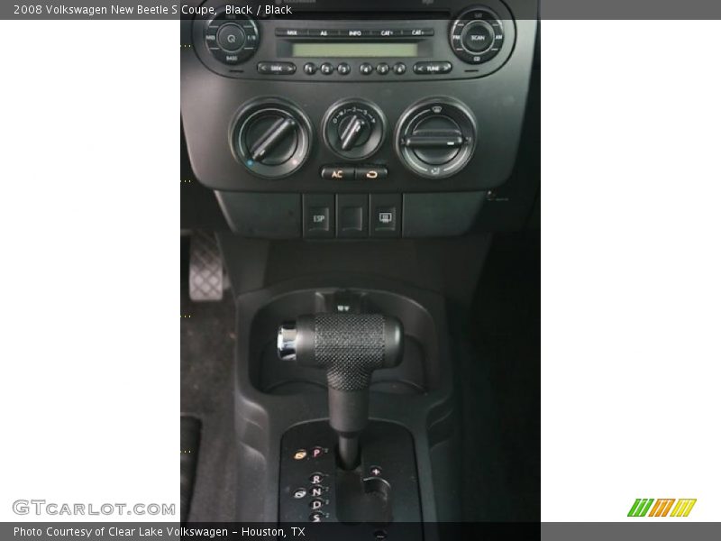 Black / Black 2008 Volkswagen New Beetle S Coupe