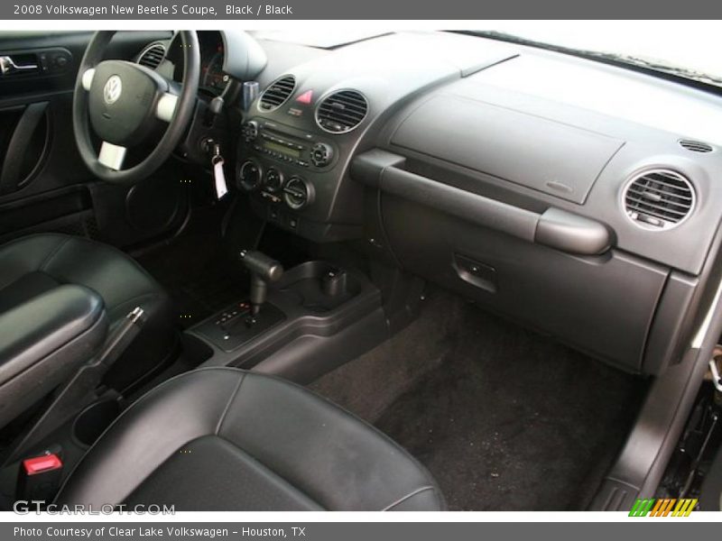 Black / Black 2008 Volkswagen New Beetle S Coupe