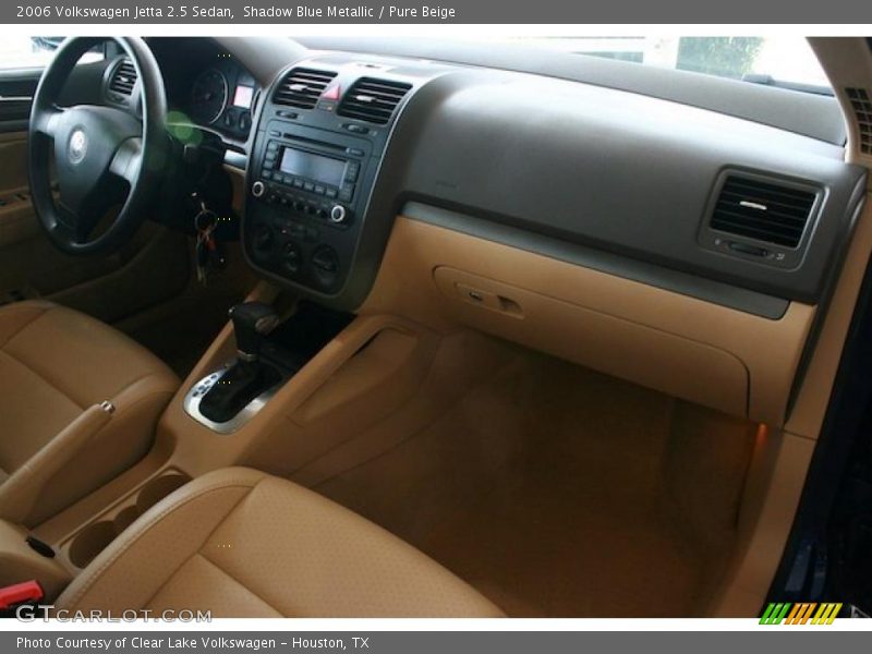 Shadow Blue Metallic / Pure Beige 2006 Volkswagen Jetta 2.5 Sedan