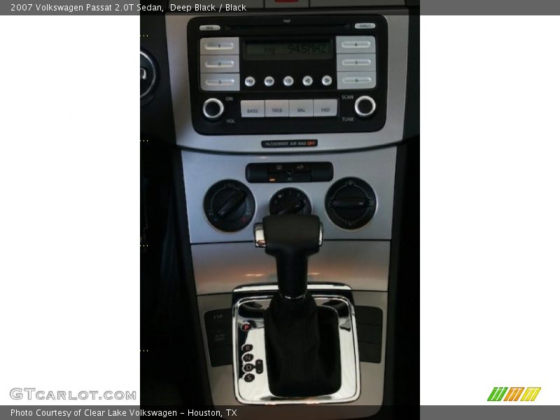 Deep Black / Black 2007 Volkswagen Passat 2.0T Sedan