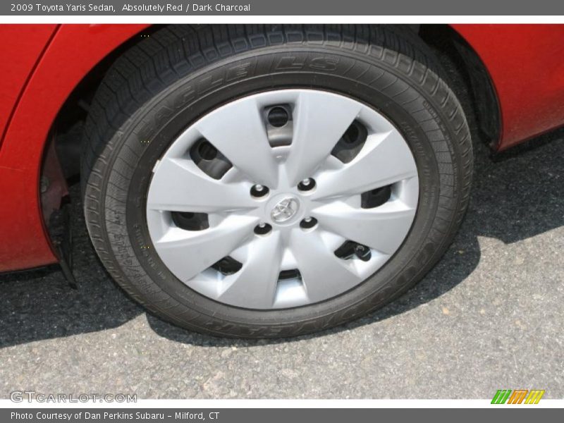 Absolutely Red / Dark Charcoal 2009 Toyota Yaris Sedan