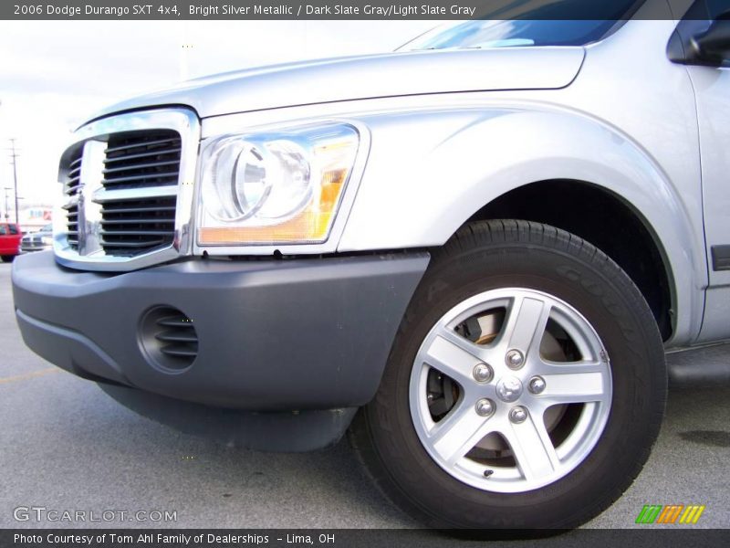 Bright Silver Metallic / Dark Slate Gray/Light Slate Gray 2006 Dodge Durango SXT 4x4