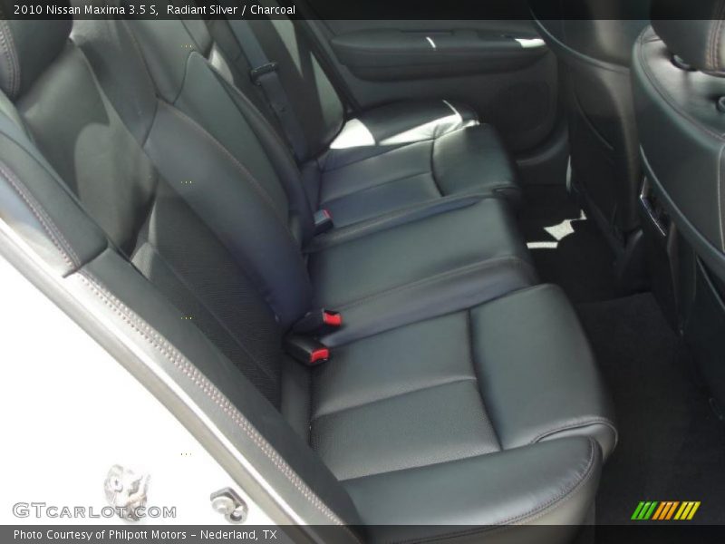 Radiant Silver / Charcoal 2010 Nissan Maxima 3.5 S