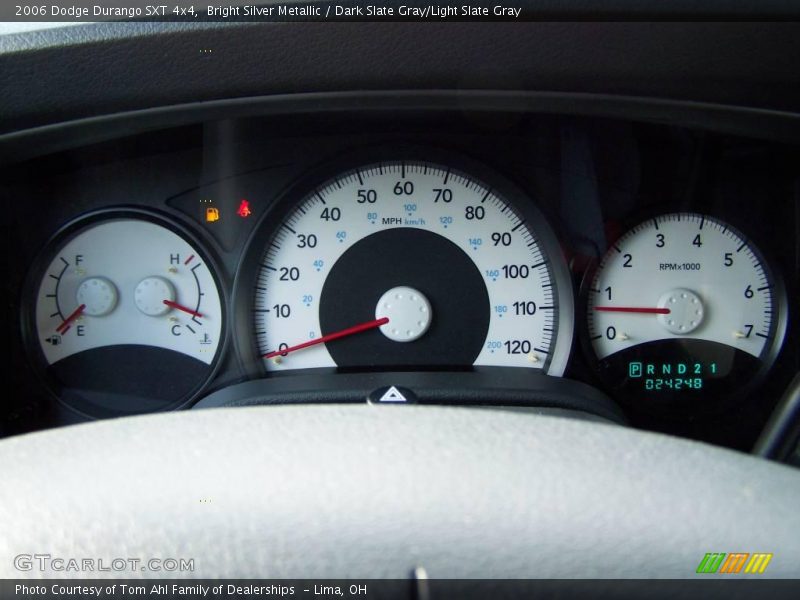 Bright Silver Metallic / Dark Slate Gray/Light Slate Gray 2006 Dodge Durango SXT 4x4