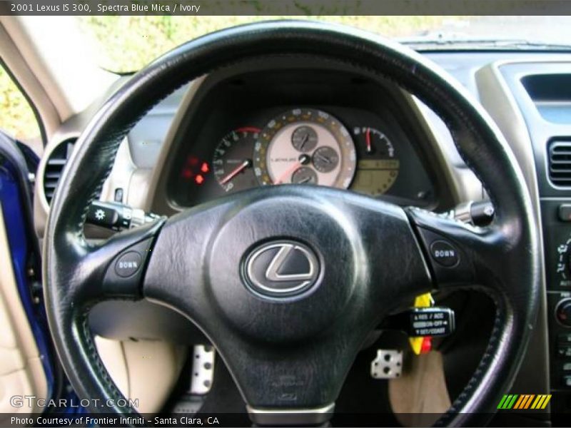 Spectra Blue Mica / Ivory 2001 Lexus IS 300
