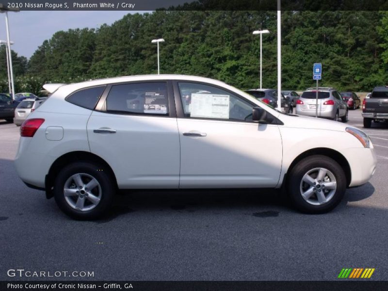 Phantom White / Gray 2010 Nissan Rogue S