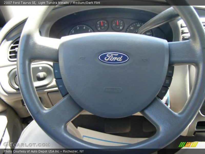 Light Tundra Metallic / Medium/Dark Flint 2007 Ford Taurus SE