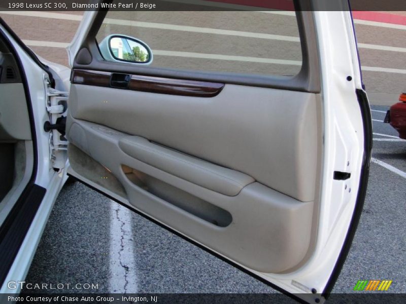 Diamond White Pearl / Beige 1998 Lexus SC 300
