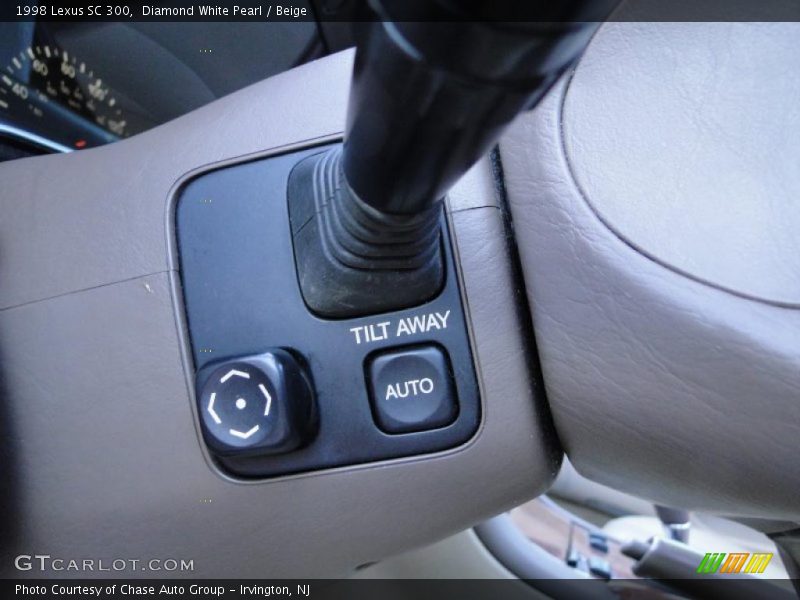 Diamond White Pearl / Beige 1998 Lexus SC 300