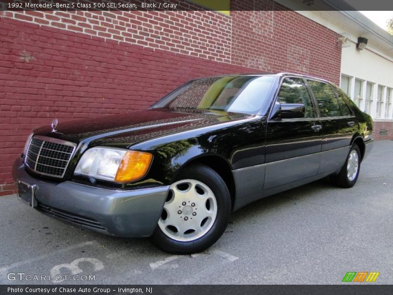 Black / Gray 1992 Mercedes-Benz S Class 500 SEL Sedan