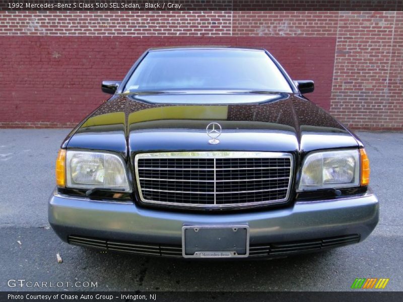 Black / Gray 1992 Mercedes-Benz S Class 500 SEL Sedan