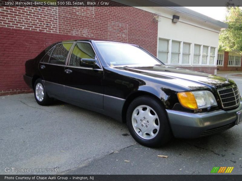 Black / Gray 1992 Mercedes-Benz S Class 500 SEL Sedan