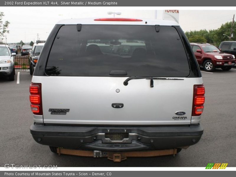 Silver Metallic / Medium Graphite 2002 Ford Expedition XLT 4x4