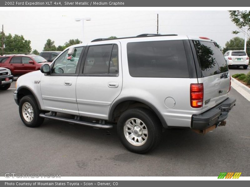 Silver Metallic / Medium Graphite 2002 Ford Expedition XLT 4x4