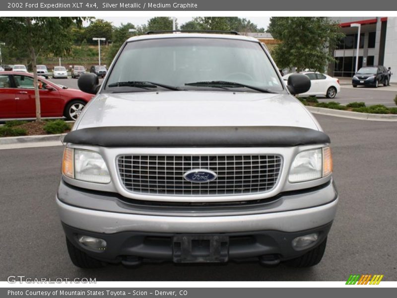 Silver Metallic / Medium Graphite 2002 Ford Expedition XLT 4x4