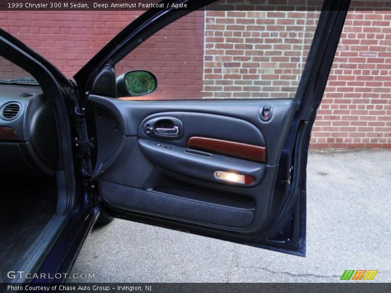 Deep Amethyst Pearlcoat / Agate 1999 Chrysler 300 M Sedan