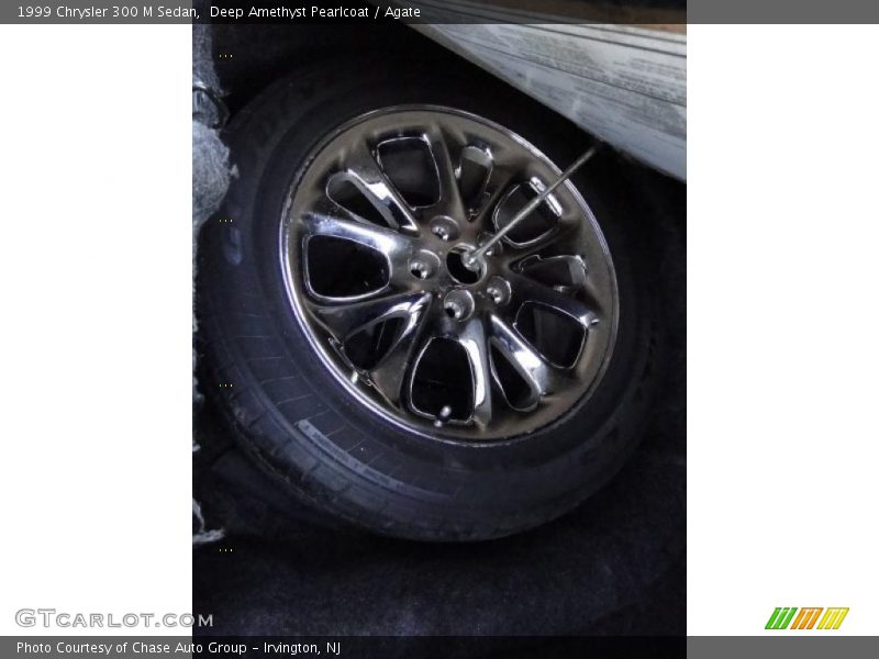 Deep Amethyst Pearlcoat / Agate 1999 Chrysler 300 M Sedan