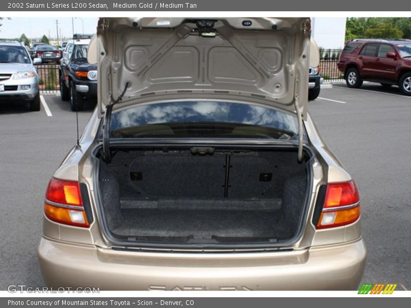 Medium Gold / Medium Tan 2002 Saturn L Series L200 Sedan
