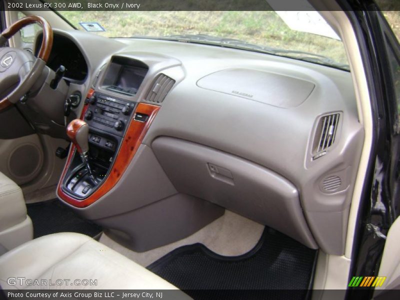 Black Onyx / Ivory 2002 Lexus RX 300 AWD