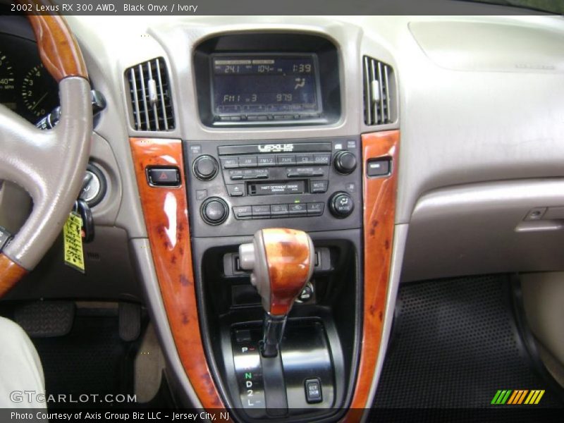 Black Onyx / Ivory 2002 Lexus RX 300 AWD