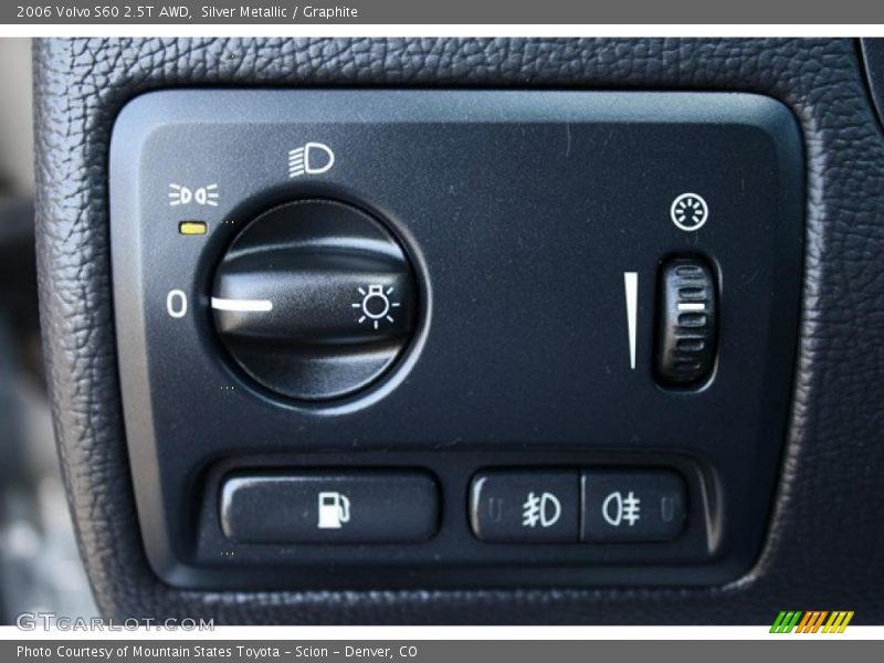 Silver Metallic / Graphite 2006 Volvo S60 2.5T AWD