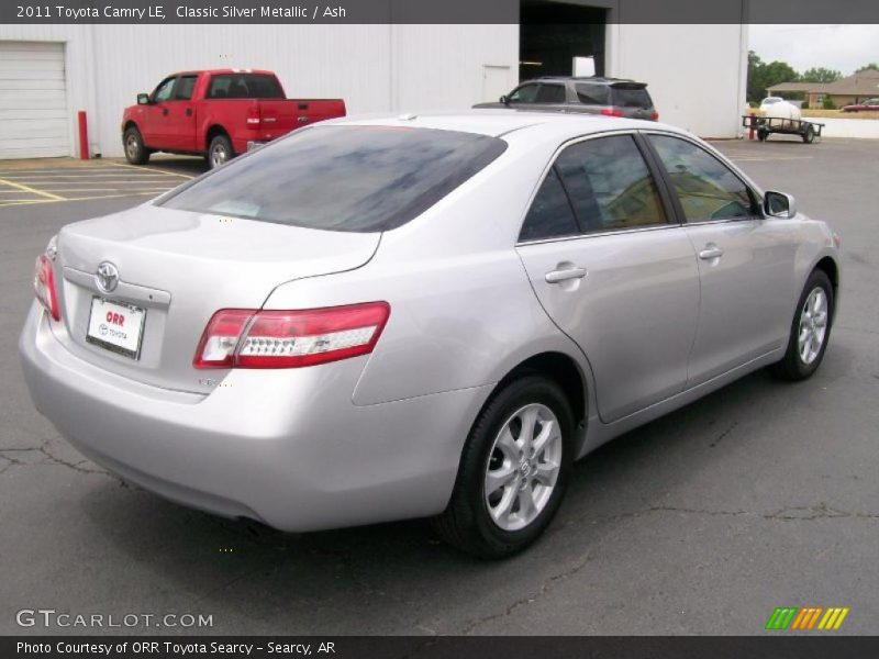 Classic Silver Metallic / Ash 2011 Toyota Camry LE