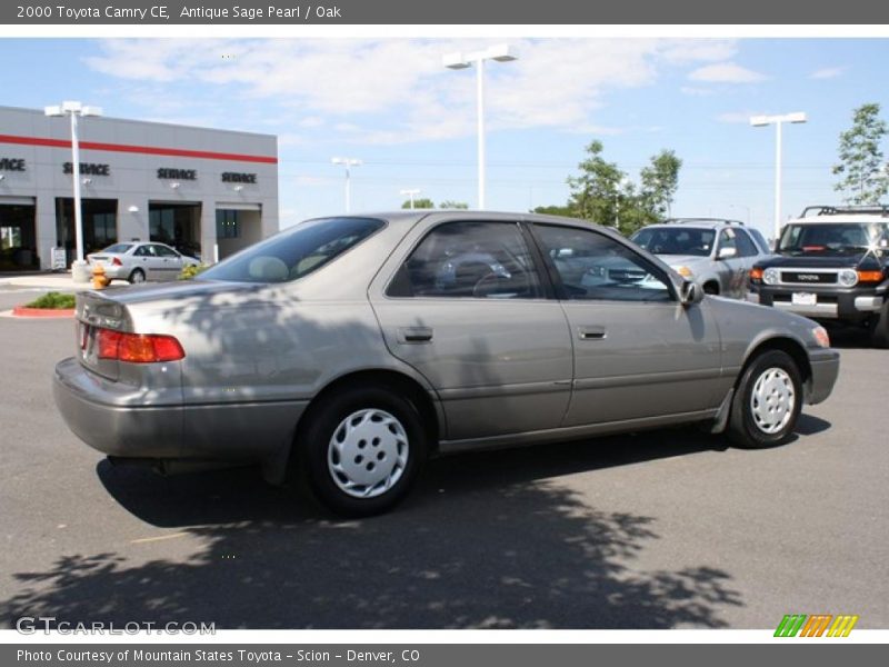 Antique Sage Pearl / Oak 2000 Toyota Camry CE