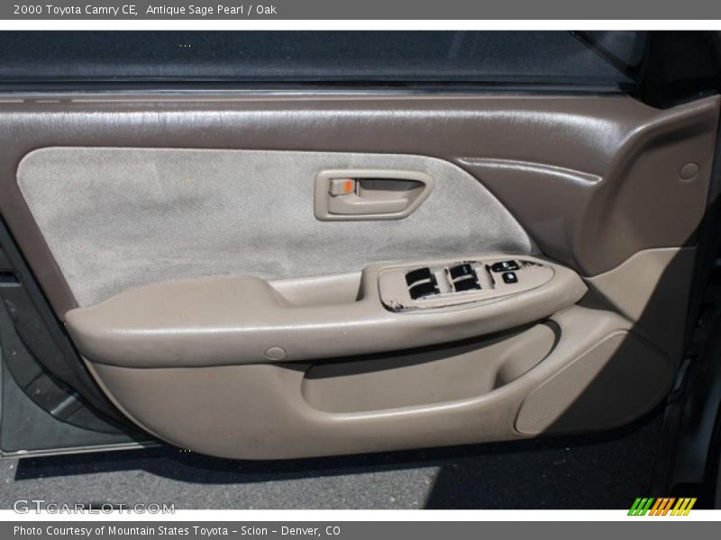 Antique Sage Pearl / Oak 2000 Toyota Camry CE