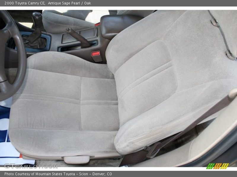 Antique Sage Pearl / Oak 2000 Toyota Camry CE