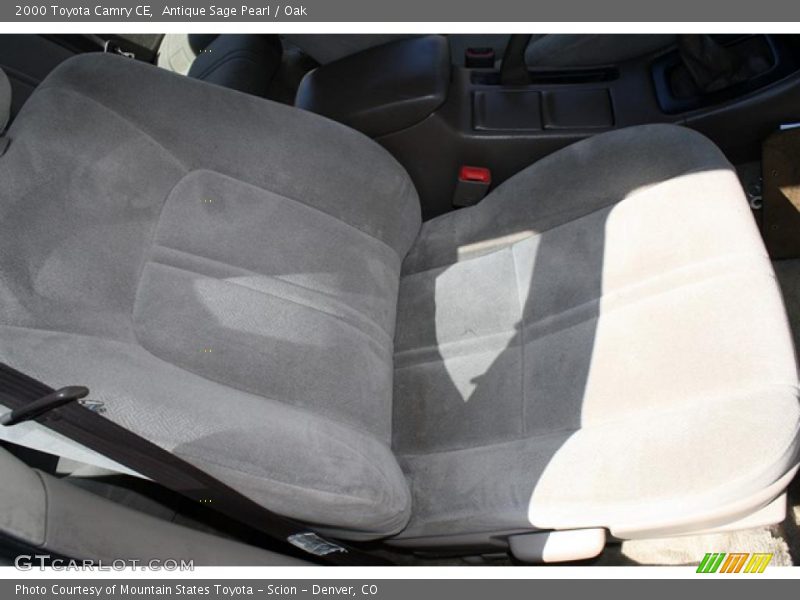 Antique Sage Pearl / Oak 2000 Toyota Camry CE
