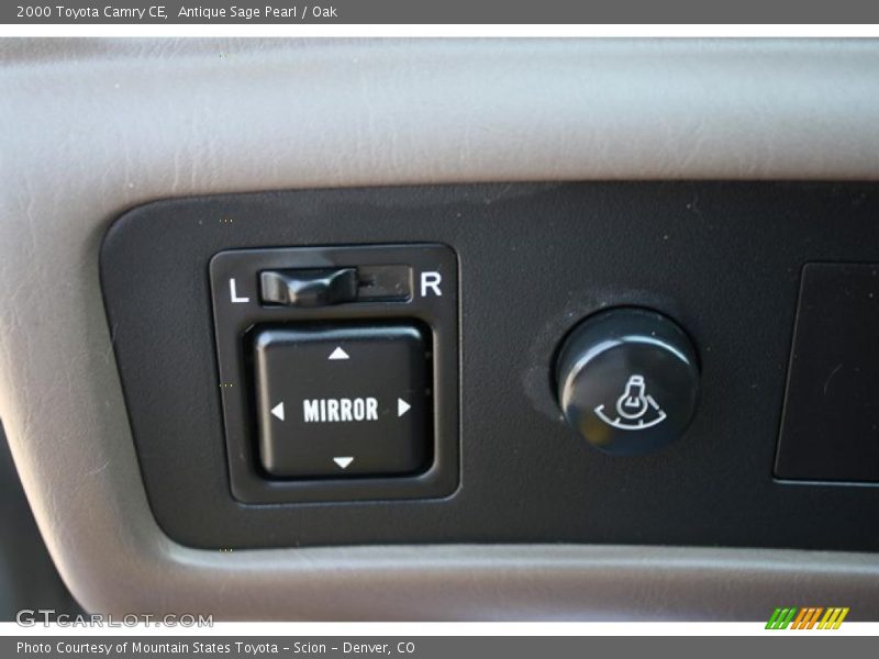 Antique Sage Pearl / Oak 2000 Toyota Camry CE