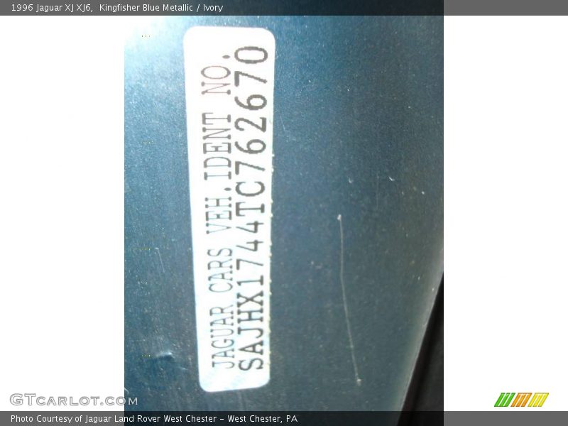 Kingfisher Blue Metallic / Ivory 1996 Jaguar XJ XJ6