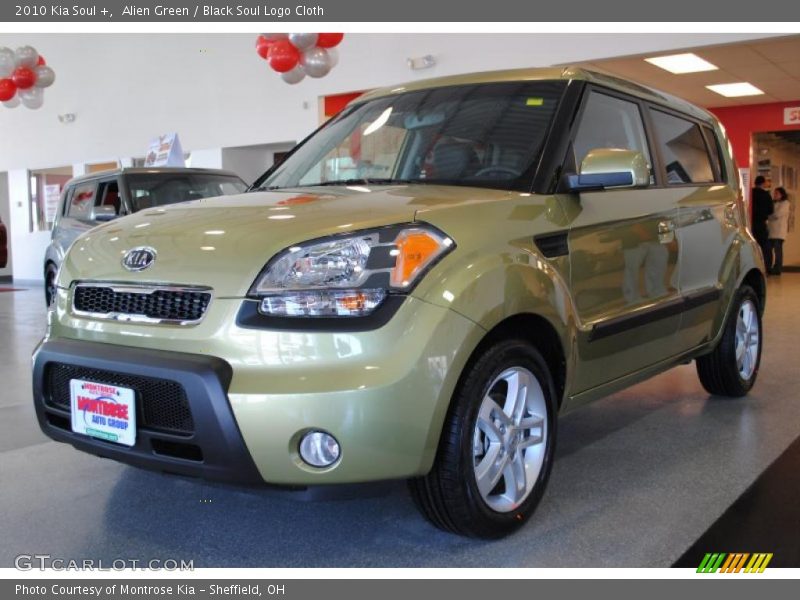 Alien Green / Black Soul Logo Cloth 2010 Kia Soul +