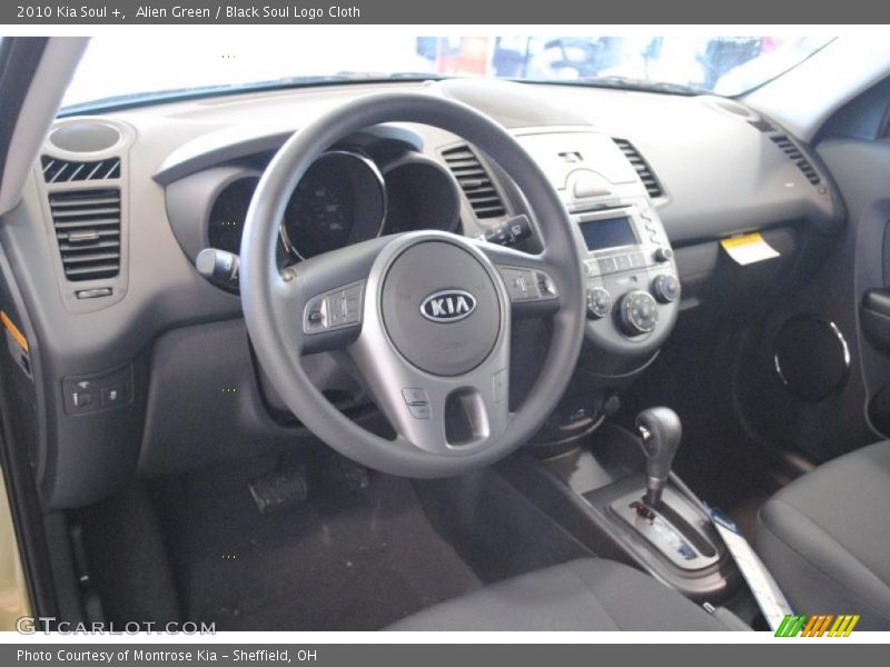 Alien Green / Black Soul Logo Cloth 2010 Kia Soul +