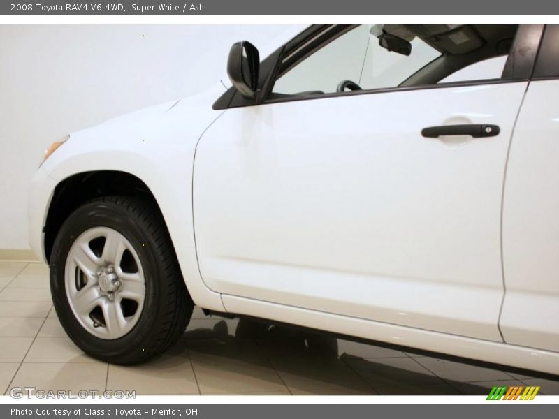 Super White / Ash 2008 Toyota RAV4 V6 4WD