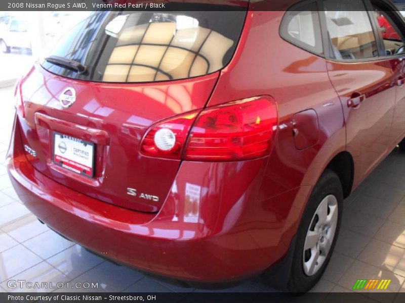 Venom Red Pearl / Black 2008 Nissan Rogue S AWD