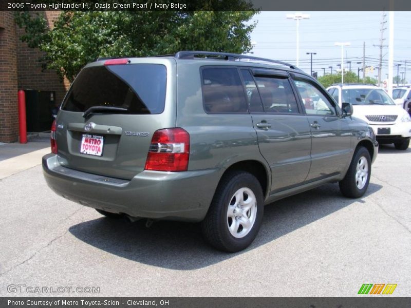 Oasis Green Pearl / Ivory Beige 2006 Toyota Highlander I4