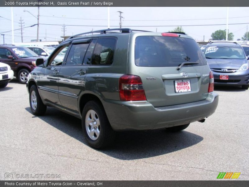 Oasis Green Pearl / Ivory Beige 2006 Toyota Highlander I4