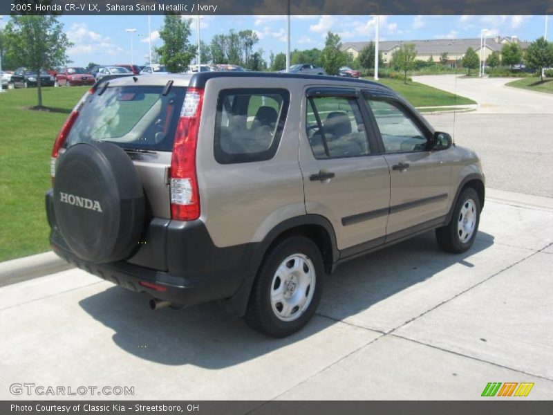 Sahara Sand Metallic / Ivory 2005 Honda CR-V LX