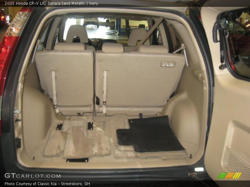 Sahara Sand Metallic / Ivory 2005 Honda CR-V LX