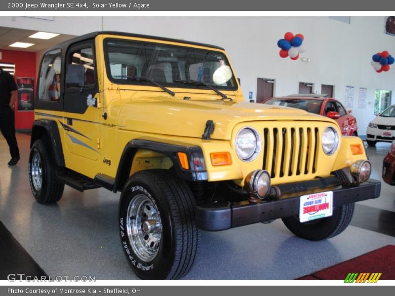 Solar Yellow / Agate 2000 Jeep Wrangler SE 4x4