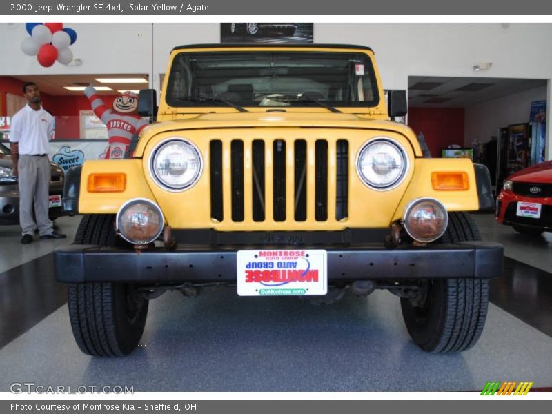 Solar Yellow / Agate 2000 Jeep Wrangler SE 4x4