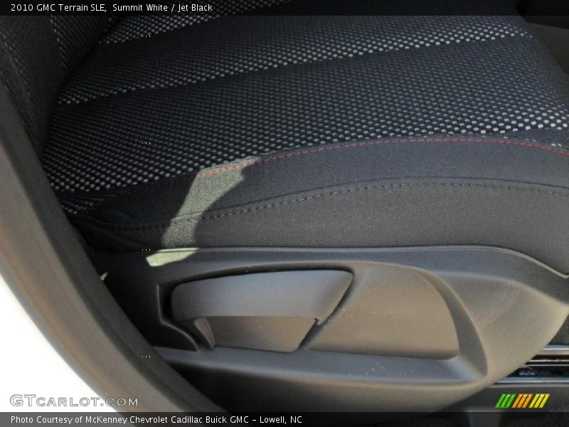 Summit White / Jet Black 2010 GMC Terrain SLE