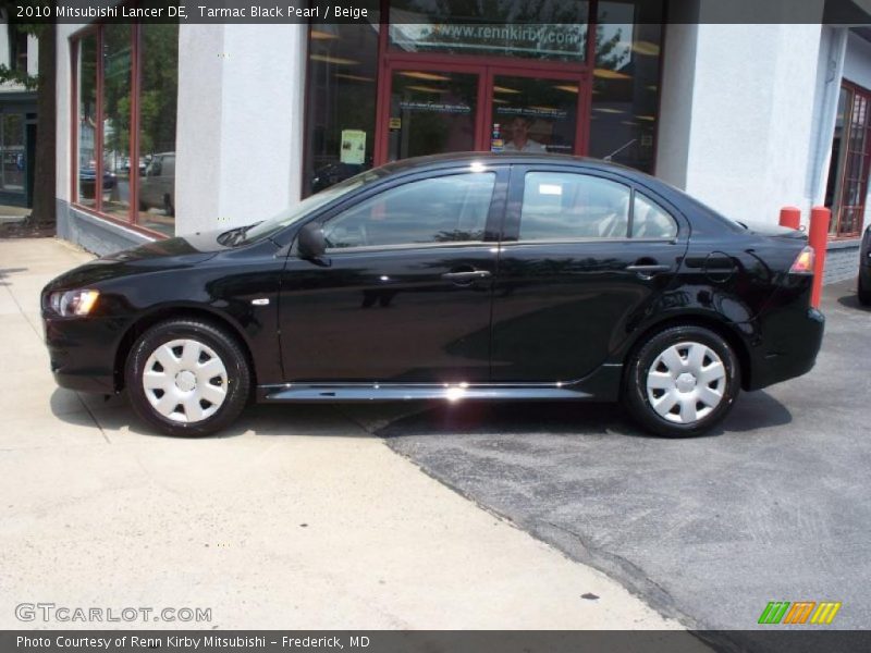 Tarmac Black Pearl / Beige 2010 Mitsubishi Lancer DE