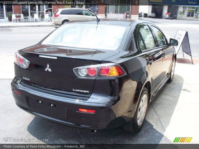 Tarmac Black Pearl / Beige 2010 Mitsubishi Lancer DE