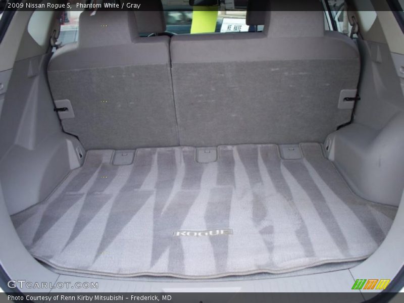 Phantom White / Gray 2009 Nissan Rogue S