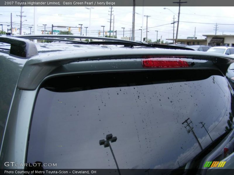 Oasis Green Pearl / Ivory Beige 2007 Toyota Highlander Limited