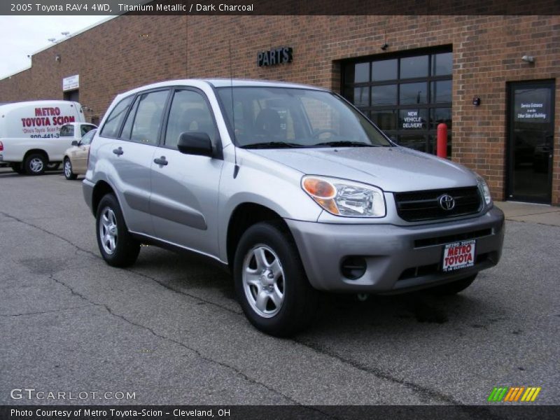 Titanium Metallic / Dark Charcoal 2005 Toyota RAV4 4WD