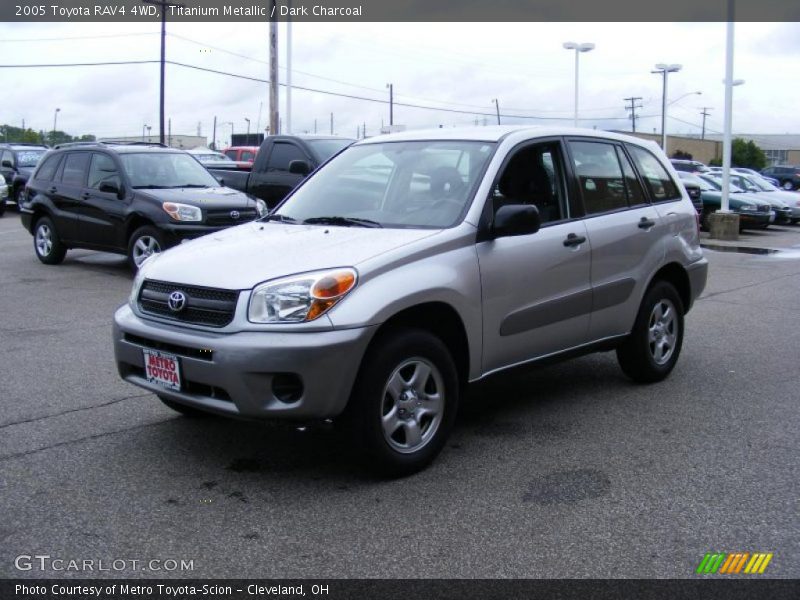 Titanium Metallic / Dark Charcoal 2005 Toyota RAV4 4WD