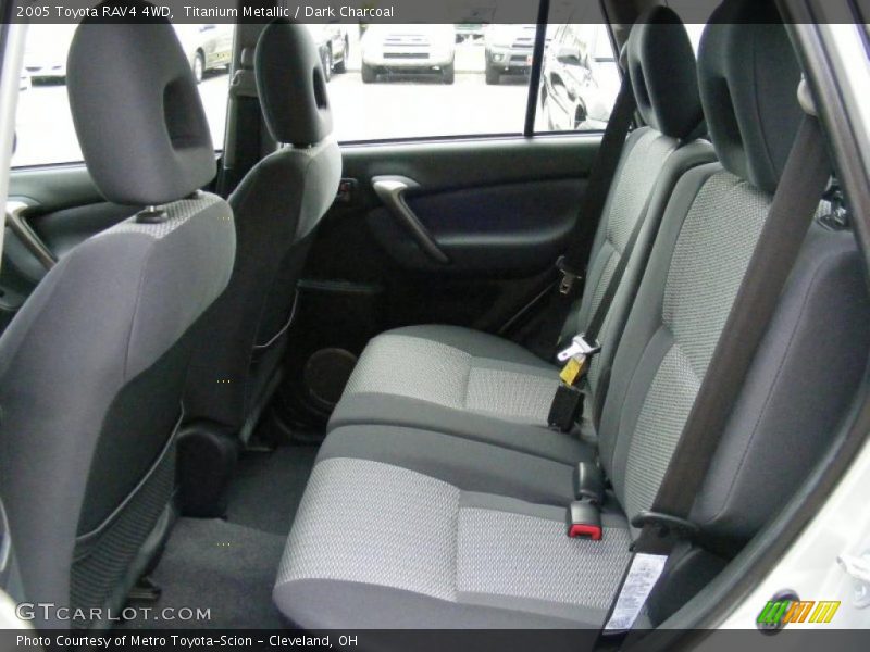 Titanium Metallic / Dark Charcoal 2005 Toyota RAV4 4WD